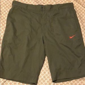 Nike Dri-Fit Golf Shorts Size 36